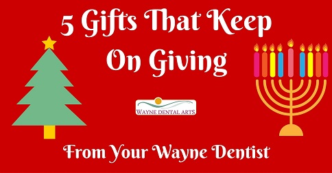 Wayne Dentist Offers Smile Savings Gifts for the Holidays
